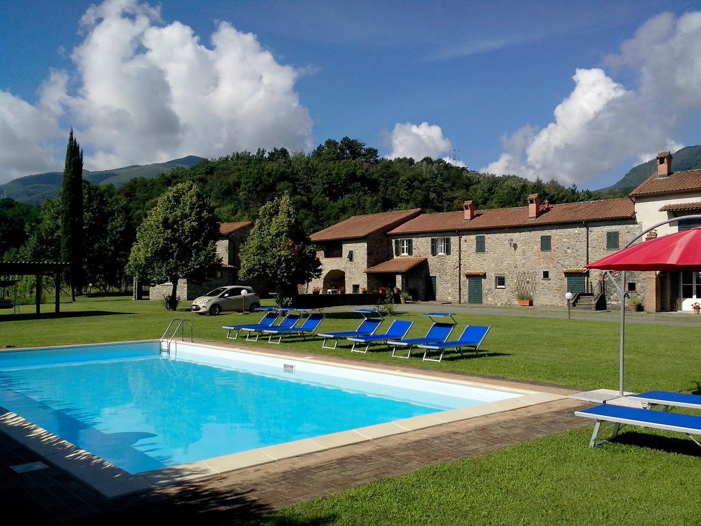Coriana Apartments & Villas Mulazzo Екстериор снимка