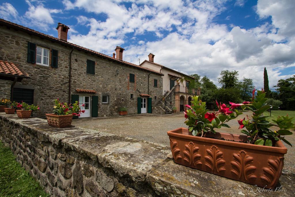 Coriana Apartments & Villas Mulazzo Екстериор снимка
