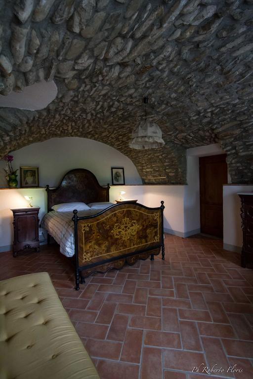 Coriana Apartments & Villas Mulazzo Стая снимка